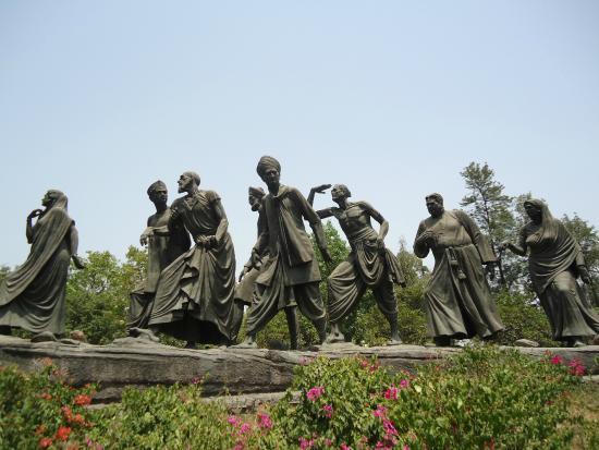 Dandi March Statue